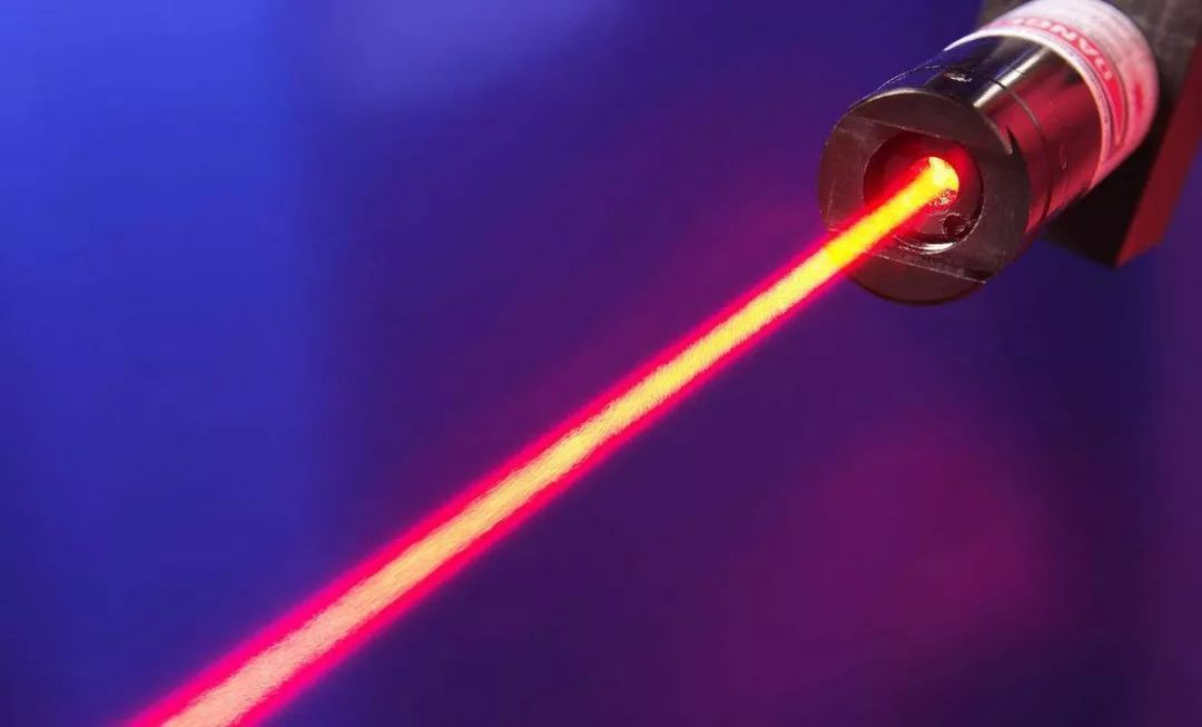 Laser chip packaging and ＂heat sink＂ in optical